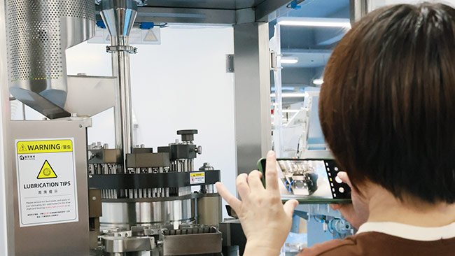 automatic capsule filling machine